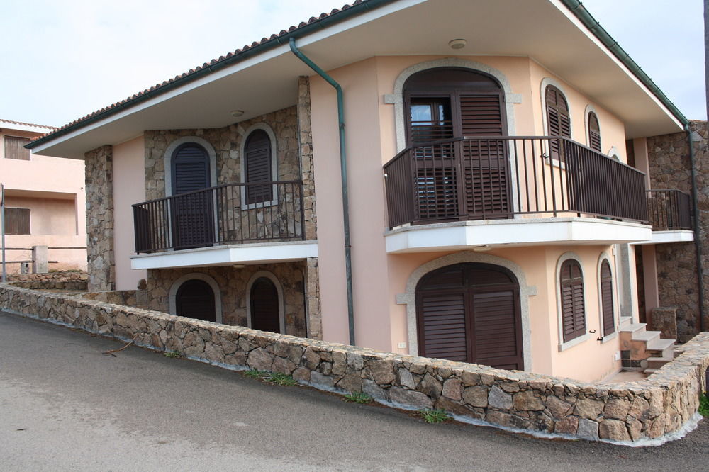 Appartamenti Ideal Isola Rossa Exterior photo